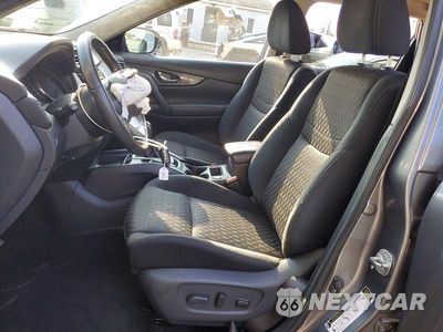Zdjęcie 7 z 12 samochodu: 2019 NISSAN ROGUE SV VIN:KNMAT2MV0KP520349 - miniatura