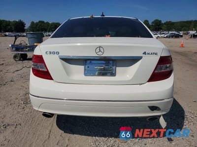 Zdjęcie 6 z 12 samochodu: 2011 MERCEDES-BENZ C 300 4MATIC VIN:WDDGF8BB6BR153724 - miniatura