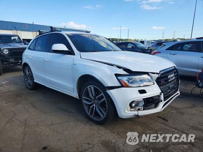 Czwarte zdjęcie samochodu z boku: 2016 AUDI SQ5 PREMIUM PLUS VIN:WA1CCAFP9GA039215 - miniatura