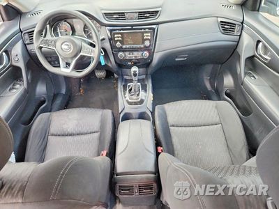 Zdjęcie 8 z 14 samochodu: 2017 NISSAN ROGUE S VIN:KNMAT2MV1HP519865 - miniatura