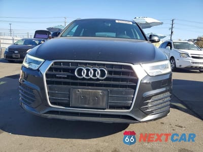 Piąte zdjęcie samochodu w środku: 2018 AUDI Q3 PREMIUM PLUS VIN:WA1JCCFS3JR005478 - miniatura