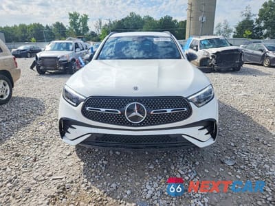 Piąte zdjęcie samochodu w środku: 2025 MERCEDES-BENZ GLC 300 4MATIC VIN:W1NKM4HBXSF266340 - miniatura