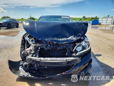 Piąte zdjęcie samochodu w środku: 2017 HONDA ACCORD LX VIN:1HGCR2F3XHA301172 - miniatura