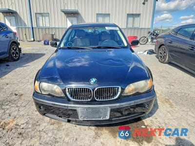 Piąte zdjęcie samochodu w środku: 2003 BMW 3 SERIES I VIN:WBAET37403NJ36754 - miniatura