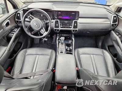 Zdjęcie 8 z 12 samochodu: 2021 KIA SORENTO SX VIN:5XYRKDLF3MG058953 - miniatura
