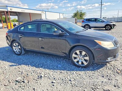 Czwarte zdjęcie samochodu z boku: 2013 BUICK LACROSSE VIN:1G4GC5E30DF326854 - miniatura
