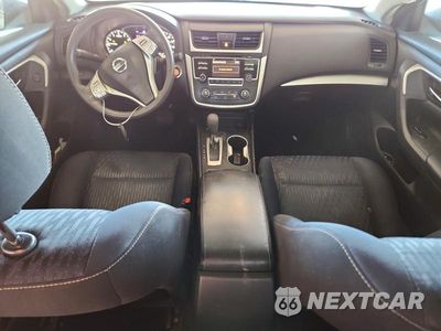 Zdjęcie 8 z 12 samochodu: 2017 NISSAN ALTIMA 2.5 S VIN:1N4AL3AP8HN365748 - miniatura