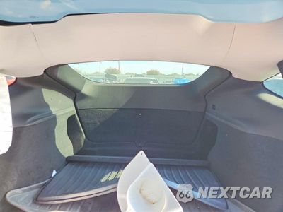 Zdjęcie 10 z 13 samochodu: 2026 TESLA MODEL Y VIN:7SAYGDEE2TA382791 - miniatura