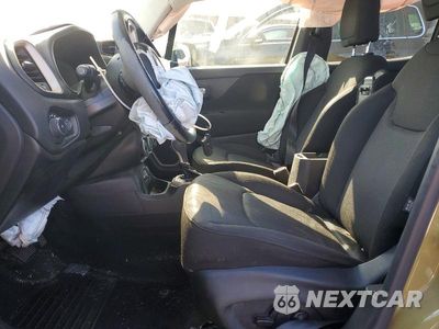 Zdjęcie 7 z 12 samochodu: 2015 JEEP RENEGADE LATITUDE VIN:ZACCJABT5FPB44315 - miniatura