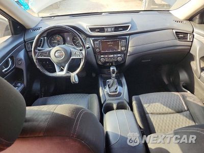 Zdjęcie 8 z 13 samochodu: 2020 NISSAN ROGUE SV VIN:JN8AT2MT1LW013891 - miniatura