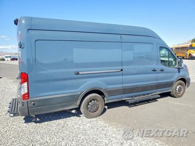 Trzecie zdjęcie samochodu z tyłu: 2020 FORD TRANSIT 250 DELIVERY VAN VIN:1FTBR3X8XLKB04452 - miniatura