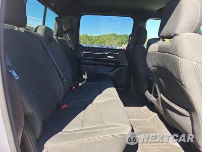 Zdjęcie 10 z 12 samochodu: 2021 RAM 1500 BIG HORN/LONE STAR VIN:1C6SRFFT5MN509343 - miniatura