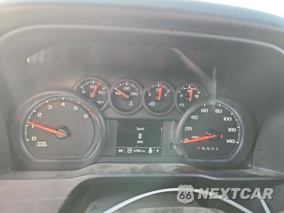 Zdjęcie 9 z 12 samochodu: 2021 CHEVROLET SILVERADO K1500 CUSTOM VIN:1GCRYBEH5MZ120887 - miniatura