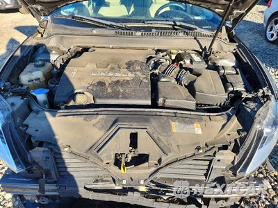 Zdjęcie 11 z 13 samochodu: 2016 LINCOLN MKZ VIN:3LN6L2JK7GR633713 - miniatura