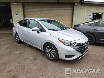 Czwarte zdjęcie samochodu z boku: 2025 NISSAN VERSA SV VIN:3N1CN8EV2SL863179 - miniatura