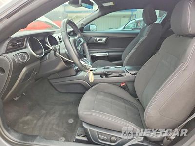 Zdjęcie 7 z 12 samochodu: 2022 FORD MUSTANG VIN:1FA6P8TH2N5122770 - miniatura