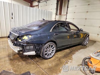 Trzecie zdjęcie samochodu z tyłu: 2018 MERCEDES-BENZ S 560 4MATIC VIN:WDDUG8GBXJA386429 - miniatura