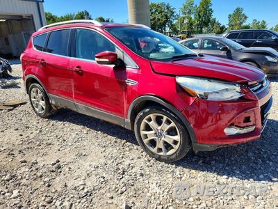 Czwarte zdjęcie samochodu z boku: 2016 FORD ESCAPE TITANIUM VIN:1FMCU9J9XGUA83700 - miniatura