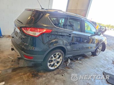 Trzecie zdjęcie samochodu z tyłu: 2014 FORD ESCAPE TITANIUM VIN:1FMCU9J90EUA29710 - miniatura