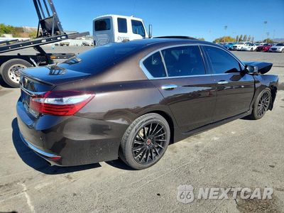 Trzecie zdjęcie samochodu z tyłu: 2017 HONDA ACCORD TOURING VIN:1HGCR3F96HA033389 - miniatura