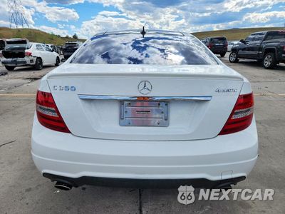 Zdjęcie 6 z 12 samochodu: 2014 MERCEDES-BENZ C 350 4MATIC VIN:WDDGJ8JB5EG290248 - miniatura