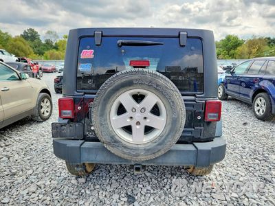 Zdjęcie 6 z 13 samochodu: 2014 JEEP WRANGLER UNLIMITED SPORT VIN:1C4BJWDG6EL321420 - miniatura