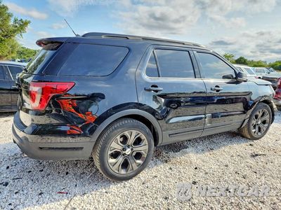Trzecie zdjęcie samochodu z tyłu: 2018 FORD EXPLORER SPORT VIN:1FM5K8GT6JGA34477 - miniatura