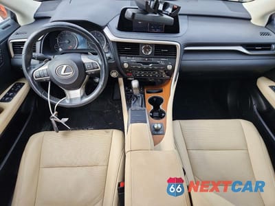 Zdjęcie 8 z 13 samochodu: 2021 LEXUS RX 350 VIN:2T2HZMDA6MC297866 - miniatura