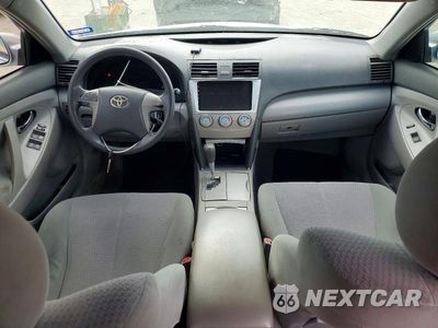 Zdjęcie 8 z 12 samochodu: 2010 TOYOTA CAMRY LE VIN:4T1BF3EK6AU072393 - miniatura