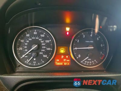 Zdjęcie 9 z 12 samochodu: 2011 BMW 328 XI VIN:WBAPK7C57BF086039 - miniatura