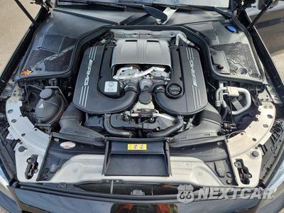Zdjęcie 11 z 13 samochodu: 2017 MERCEDES-BENZ C 63 AMG-S VIN:WDDWJ8HB7HF441988 - miniatura