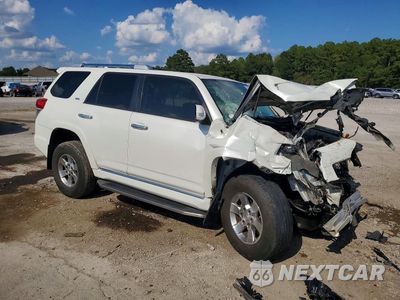 Czwarte zdjęcie samochodu z boku: 2013 TOYOTA 4RUNNER SR5 VIN:JTEZU5JR0D5054716 - miniatura
