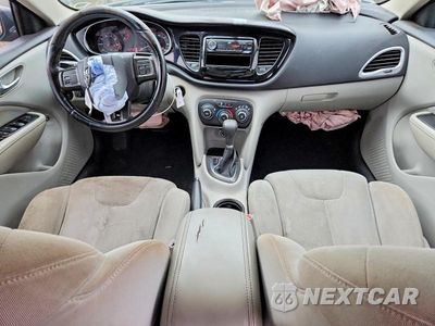 Zdjęcie 8 z 12 samochodu: 2013 DODGE DART SXT VIN:1C3CDFBA5DD141918 - miniatura