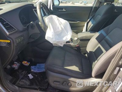 Zdjęcie 7 z 13 samochodu: 2018 HYUNDAI TUCSON SPORT VIN:KM8J33AL7JU801178 - miniatura