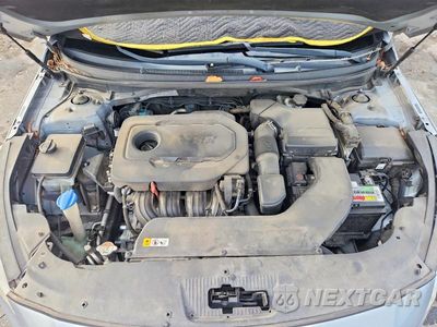 Zdjęcie 11 z 12 samochodu: 2017 HYUNDAI SONATA SE VIN:5NPE24AF8HH500898 - miniatura