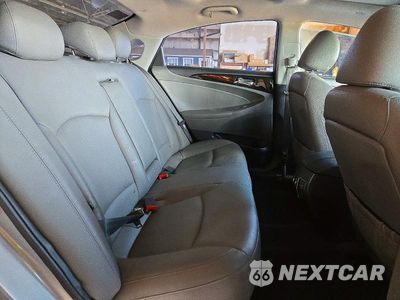 Zdjęcie 10 z 12 samochodu: 2013 HYUNDAI SONATA LIMITED VIN:5NPEC4AC6DH630630 - miniatura