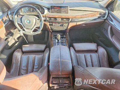 Zdjęcie 8 z 12 samochodu: 2014 BMW X5 XDRIVE50I VIN:5UXKR6C5XE0J73636 - miniatura