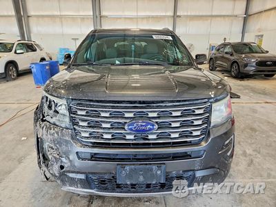 Piąte zdjęcie samochodu w środku: 2017 FORD EXPLORER XLT VIN:1FM5K8D85HGB06473 - miniatura