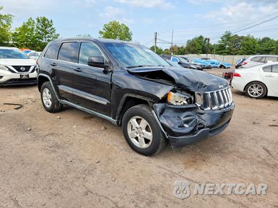 Czwarte zdjęcie samochodu z boku: 2011 JEEP GRAND CHEROKEE LAREDO VIN:1J4RR4GG0BC589957 - miniatura