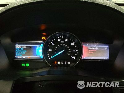 Zdjęcie 9 z 12 samochodu: 2016 FORD EXPLORER XLT VIN:1FM5K7D80GGA60625 - miniatura