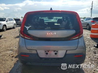 Zdjęcie 6 z 12 samochodu: 2022 KIA SOUL LX VIN:KNDJ23AU7N7820950 - miniatura