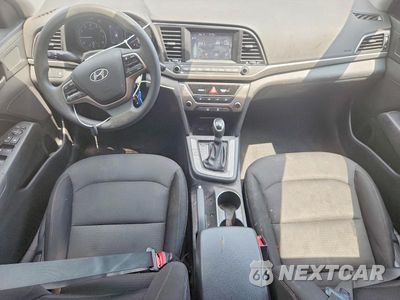Zdjęcie 8 z 13 samochodu: 2018 HYUNDAI ELANTRA SEL VIN:5NPD84LF3JH302873 - miniatura