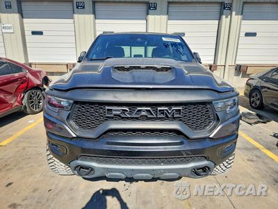 Piąte zdjęcie samochodu w środku: 2021 RAM 1500 TRX VIN:1C6SRFU97MN905295 - miniatura