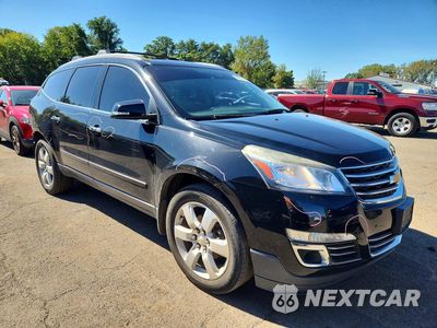 Czwarte zdjęcie samochodu z boku: 2017 CHEVROLET TRAVERSE PREMIER VIN:1GNKVJKDXHJ341516 - miniatura