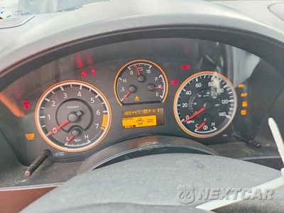Zdjęcie 9 z 13 samochodu: 2011 NISSAN TITAN SV VIN:1N6BA0CAXBN313103 - miniatura