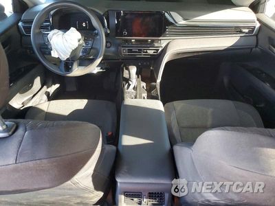 Zdjęcie 8 z 13 samochodu: 2025 TOYOTA CAMRY LE VIN:4T1DAACK6SU538002 - miniatura