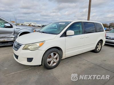 2010 VOLKSWAGEN ROUTAN SE 2V4RW3D13AR184535 - główne zdjęcie licytacji z USA - miniatura