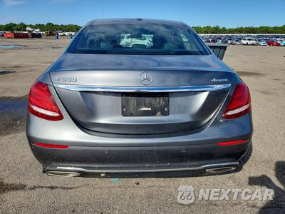 Zdjęcie 6 z 12 samochodu: 2019 MERCEDES-BENZ E 300 4MATIC VIN:WDDZF4KB4KA507532 - miniatura
