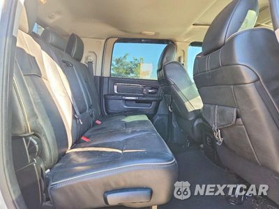 Zdjęcie 10 z 12 samochodu: 2014 RAM 2500 LONGHORN VIN:3C6UR5PLXEG296028 - miniatura