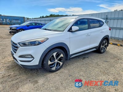 2017 HYUNDAI TUCSON SPORT KM8J33A25HU468982 - główne zdjęcie licytacji z USA - miniatura